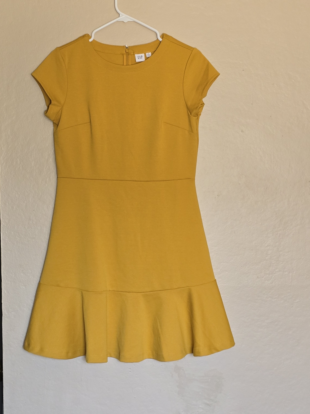 GAP Fit & Flare Dress Yellow Gold Womens Size 8p